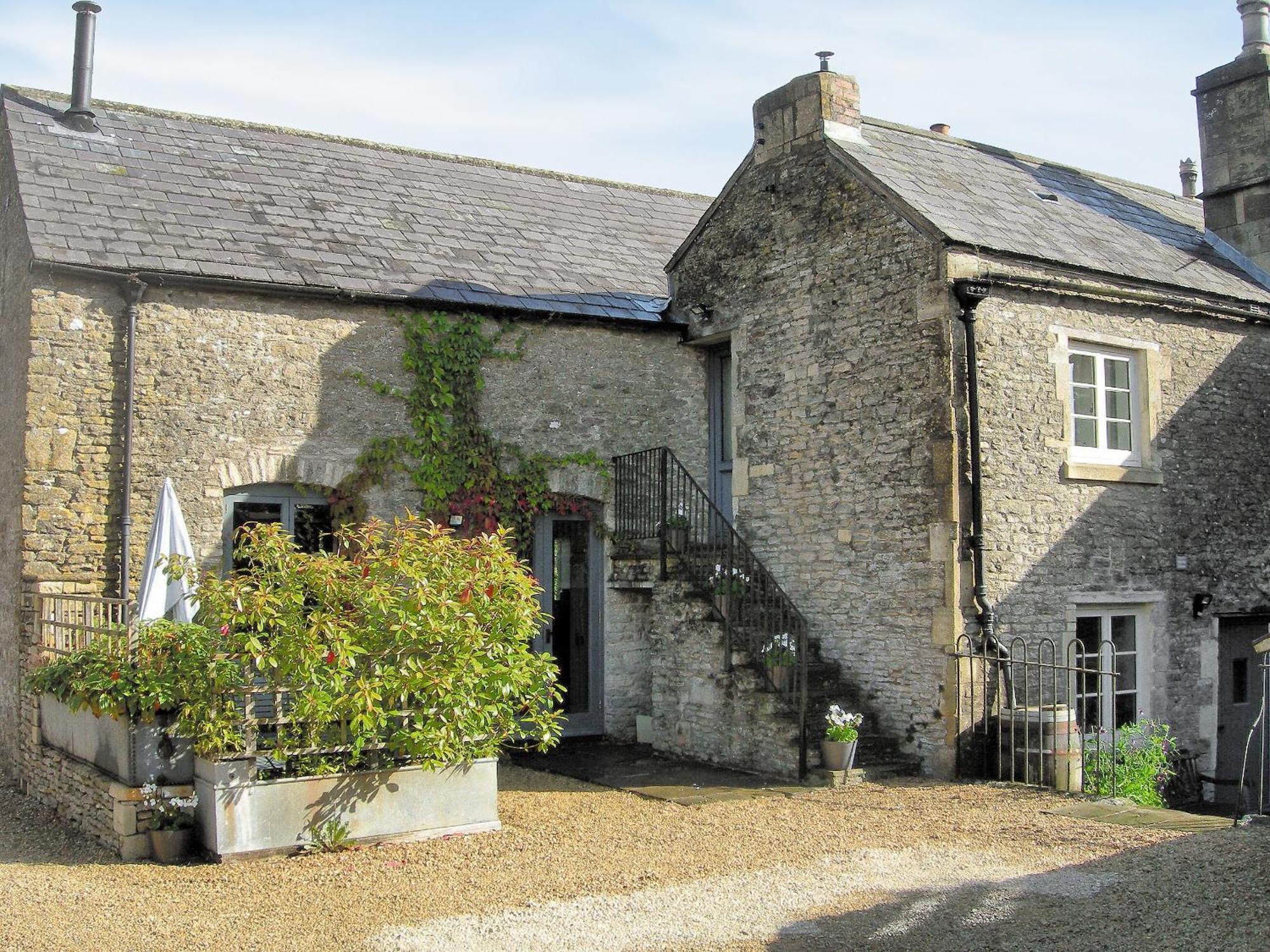 Shaplands Barn Villa Cold Ashton ภายนอก รูปภาพ